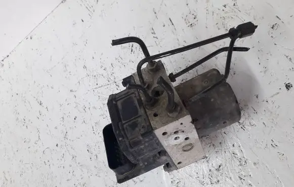 Ford Mondeo Mk III ABS Pump