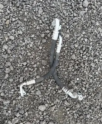 Opel Insignia A Air conditioning (A/C) pipe/hose 13220107 AC00520059 3161377