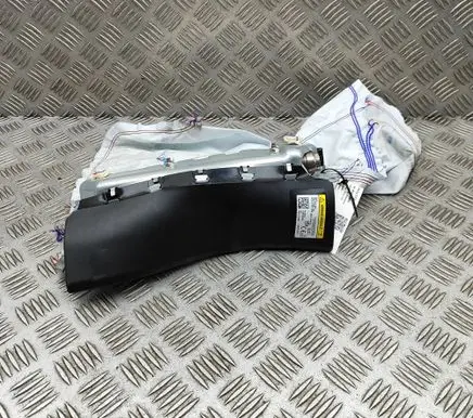 Volvo XC40 Knee airbag P31455736 31455736