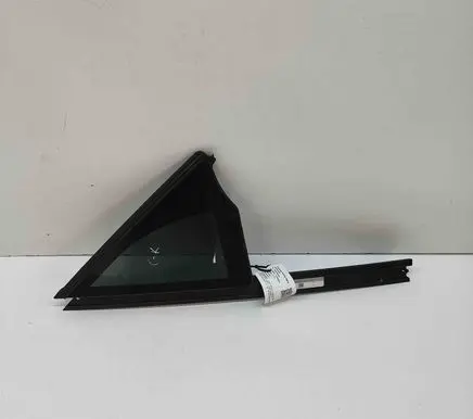 Land Rover Range Rover Sport L461 Rear vent window glass N9X225829DE