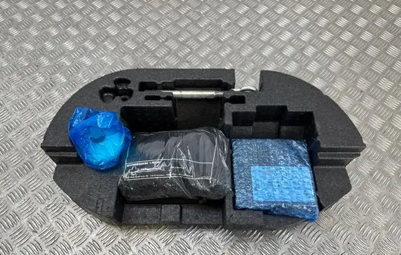 Opel Mokka X Tool set 9830784380