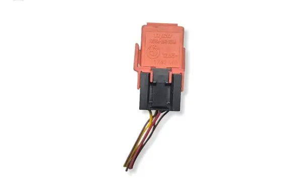 BMW 5 E60 E61 Other relay 1742690