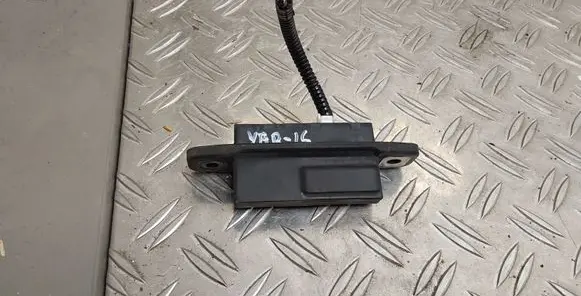 Tailgate opening switch