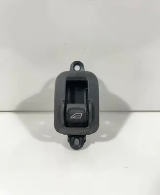 Volvo V50 Electric window control switch 30773217 03453405 01105072400909
