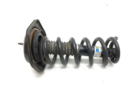 Jaguar XK8 - XKR Rear coil spring 6727H000 24C67270