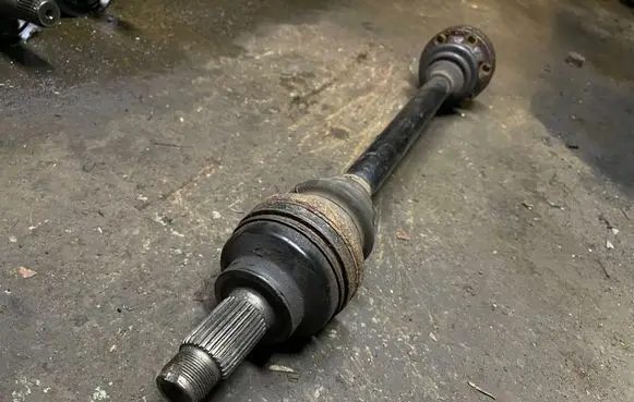 BMW 5 E39 Front driveshaft 1229420