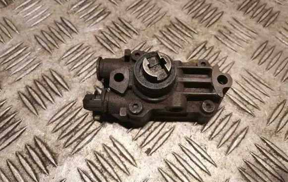 Mercedes-Benz C W203 Fuel injection high pressure pump A6110900350 6110900350