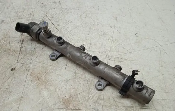 Audi A6 S6 C6 4F Fuel main line pipe 059130090