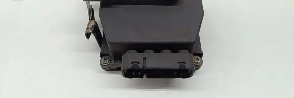 Audi A3 S3 8P Central locking vacuum pump 1K0906279B