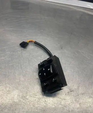 Mercedes-Benz S W220 Wing mirror switch 2208211551 03463300