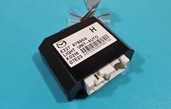 Mazda CX-7 Central body control module E22767890A IMPRK1402962