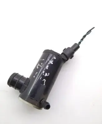 Hyundai ix35 Windscreen/windshield washer pump 985102S100 12V110261504