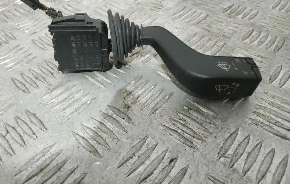 Opel Zafira A Wiper speed switch 090243395