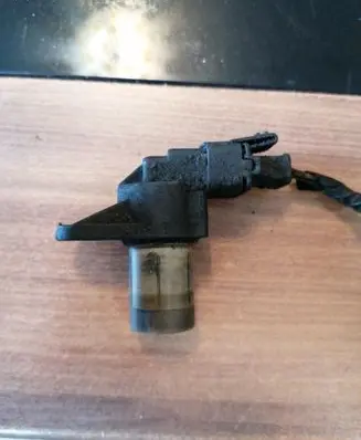 Mercedes-Benz E W211 Camshaft position sensor A0031539728
