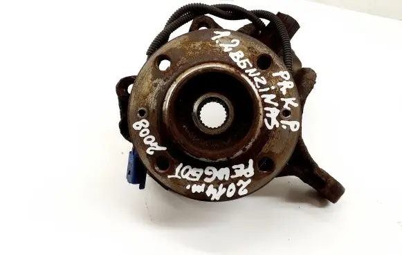 Peugeot 2008 I Front wheel hub