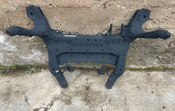 BMW X1 F48 F49 Front subframe 6872729