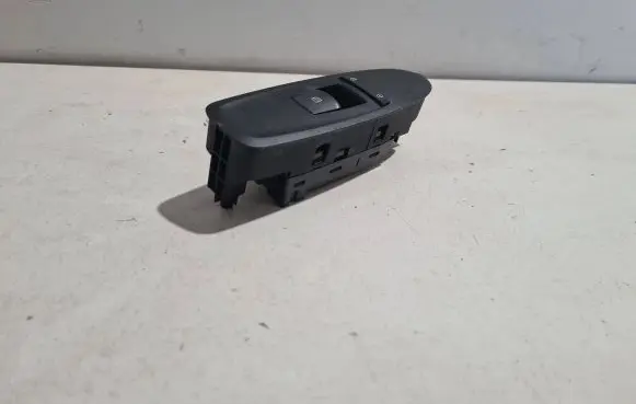 Mercedes-Benz X-class W470 Electric window control switch 254115XA0A