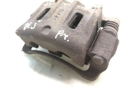 KIA Sorento Front brake caliper
