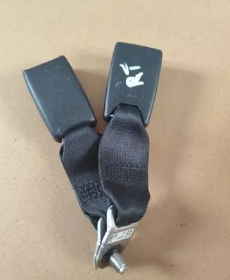 Mazda 3 II Middle seatbelt buckle (rear) BBM4 30620250924
