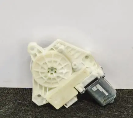 Mercedes-Benz GLC X253 C253 Front door window regulator motor