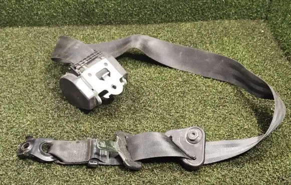Renault Master III Front seatbelt 868840019R