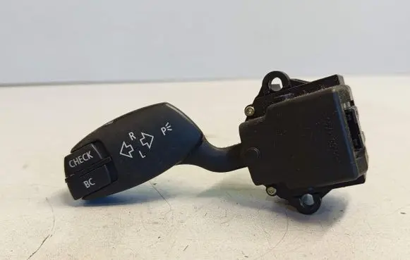 BMW 5 E60 E61 Indicator stalk 6924103