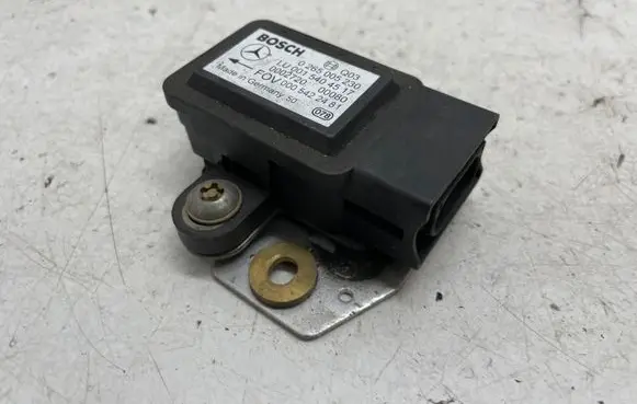 Mercedes-Benz E W211 ESP (stability system) control unit 0265005230 0015404517