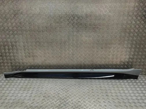 BMW M3 G80 Sill 8072639