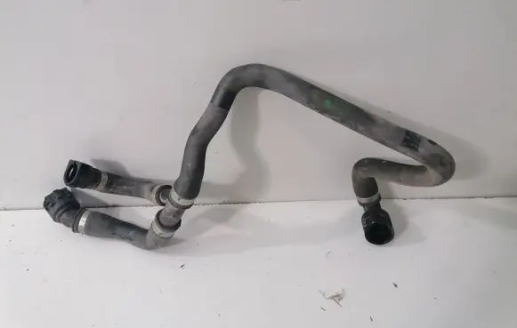 BMW 5 F10 F11 Engine coolant pipe/hose 7619686