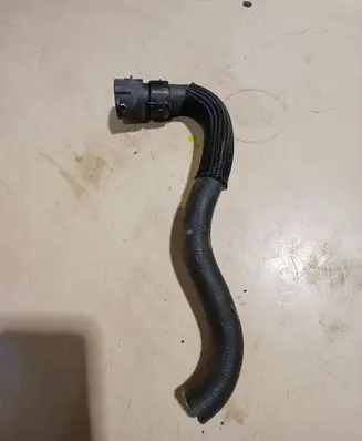 Volvo V60 Coolant pipe/hose 