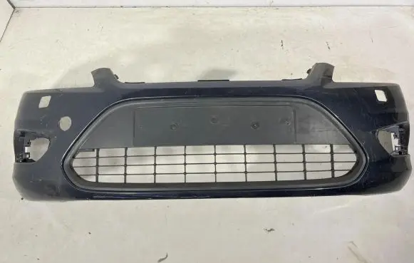Ford Focus Front bumper 8M5117757A