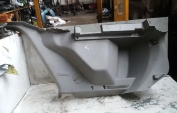 Dodge Caliber Trunk/boot lower side trim panel 