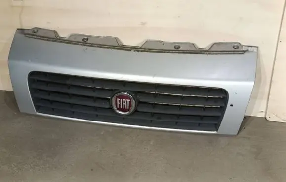 Fiat Ducato Front bumper upper radiator grill 1308067070
