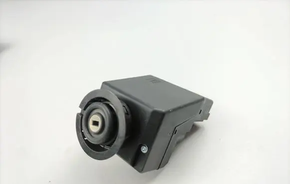 Volkswagen Crafter Ignition lock A9069003702