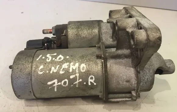 Citroen Nemo Starter motor 670690 D6RA110 0000120253