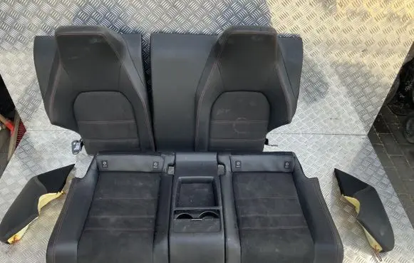 Mercedes-Benz C AMG W204 Second row seats TM18997