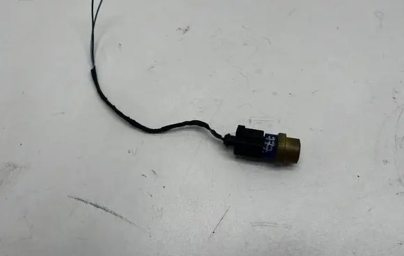 Seat Alhambra (Mk1) Coolant temperature sensor 7M3919369B