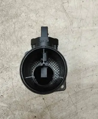 Audi A6 S6 C6 4F Mass air flow meter 074906461B 0281002461