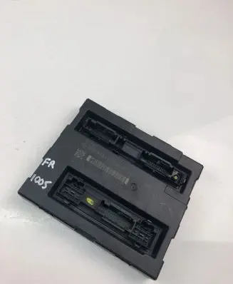 Audi A5 8T 8F Central body control module 8K0907064JE
