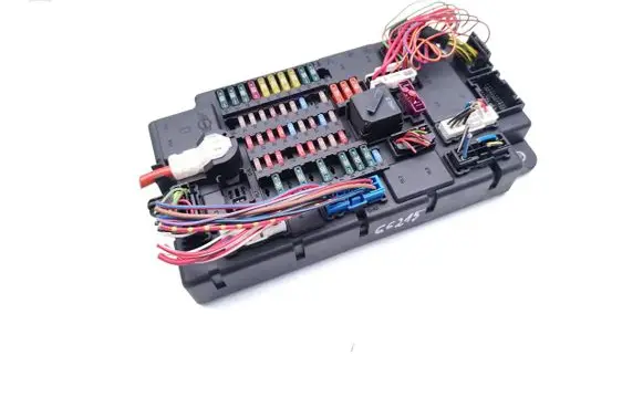 Mini One - Cooper Coupe R56 Fuse module 3455534 6135345553401