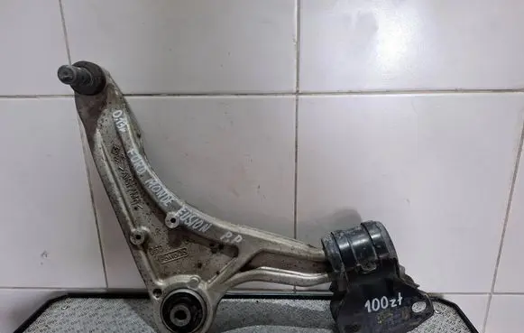 Ford Mondeo MK V Front lower control arm/wishbone 060379G