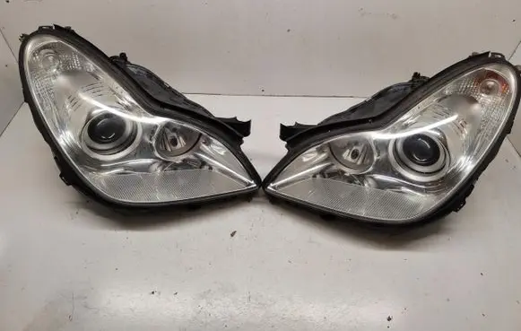 Mercedes-Benz CLS C219 Headlight/headlamp