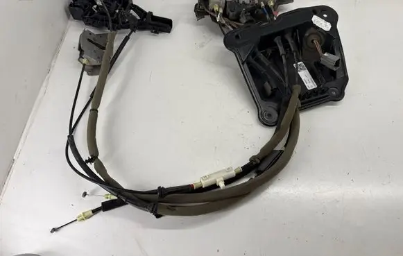 Chrysler Pacifica Sliding door lock 68314802AF 68234584AI 68314802AA