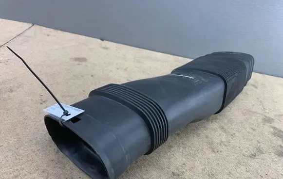 BMW X3 F25 Air intake duct part 7811019 13717811019