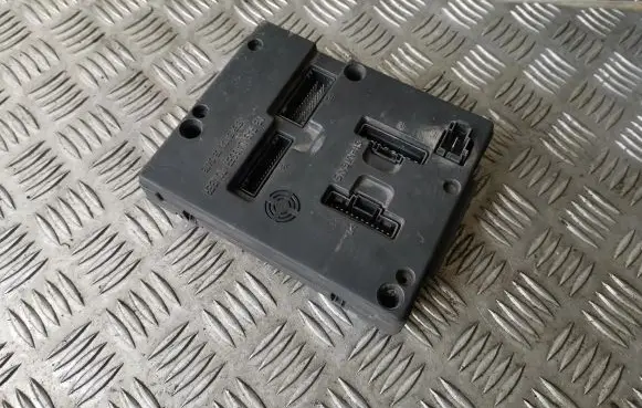 Renault Scenic I Comfort/convenience module 8200029342A S108502610C