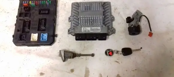 Peugeot 407 Engine ECU kit and lock set 9655534080