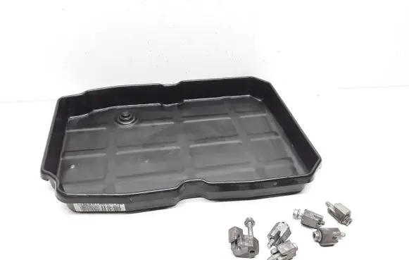 Mercedes-Benz C W204 Gearbox sump 2122700600 21227006000