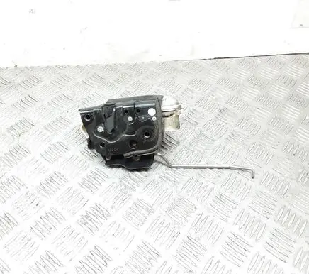 Audi A4 S4 B7 8E 8H Front door lock 8E2837016AA