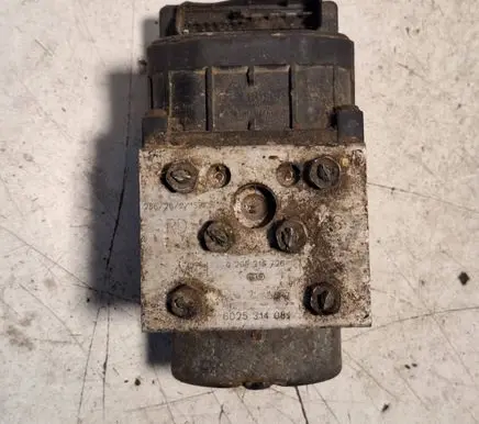 Renault Espace III ABS Pump 0265216726 6025314081