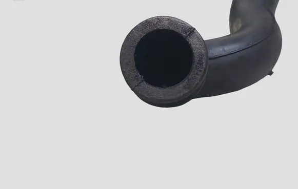 Ford Focus Air intake hose/pipe 4M519A673AE